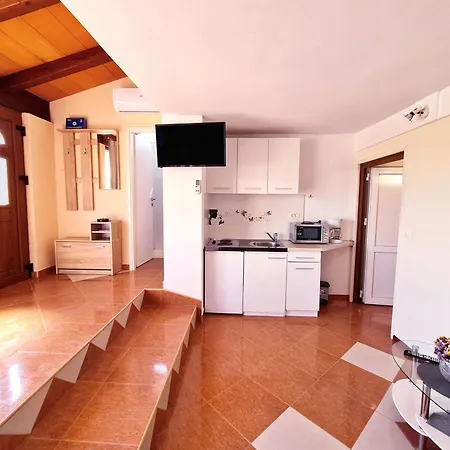 Dina Appartement *